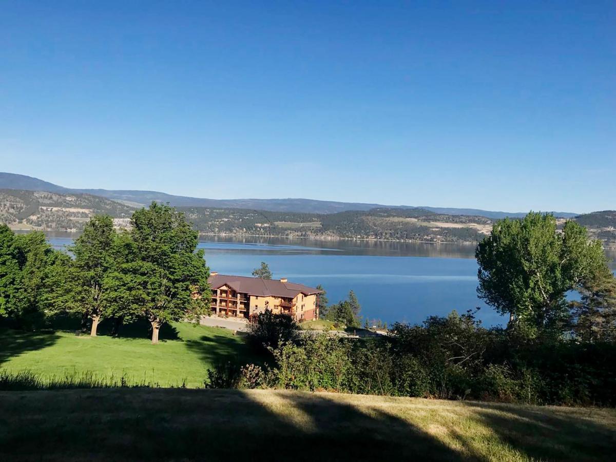 Cozystay Signature Lake Okanagan Resort Kelowna Eksteriør billede