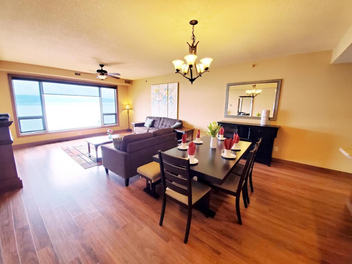 Cozystay Signature Lake Okanagan Resort Kelowna Eksteriør billede