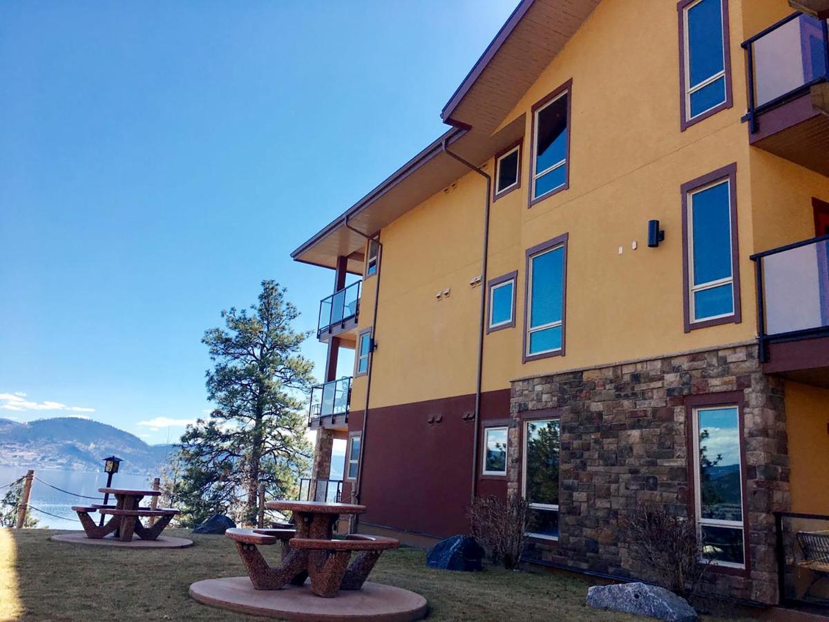 Cozystay Signature Lake Okanagan Resort Kelowna Eksteriør billede
